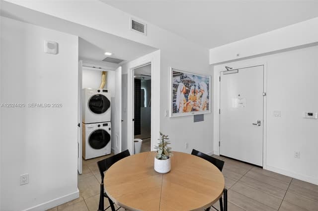 227 NE 2nd St # 2805, Miami FL 33132 - Miami, FL - Photo 7