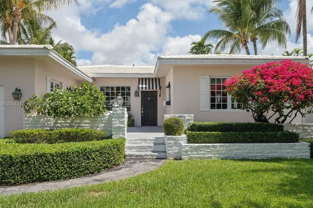1255 NE 99th St, Miami Shores FL 33138 - Miami Shores, FL - Photo 2