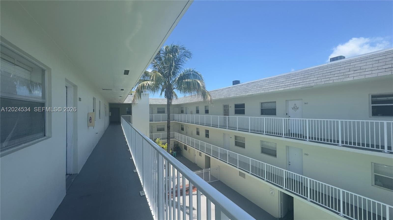 12890 NE 8th Ave # 302, North Miami FL 33161 - North Miami, FL - Photo 1