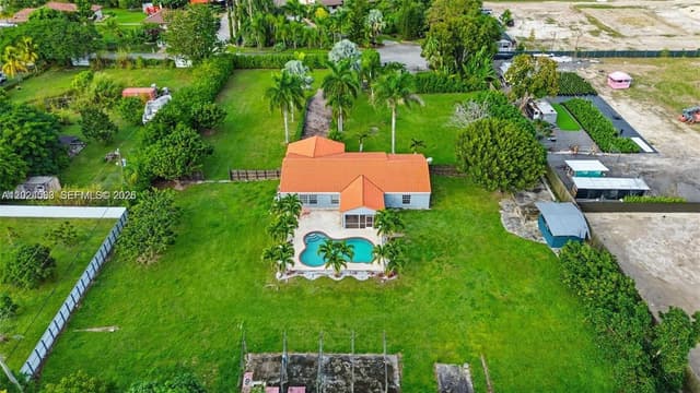 21080 SW 242nd St, Homestead FL 33031 - Homestead, FL - Photo 2