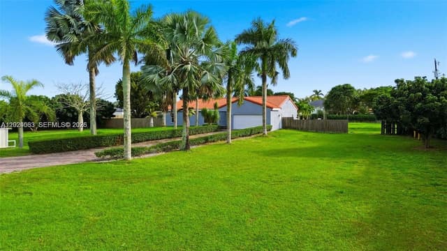 21080 SW 242nd St, Homestead FL 33031 - Homestead, FL - Photo 4