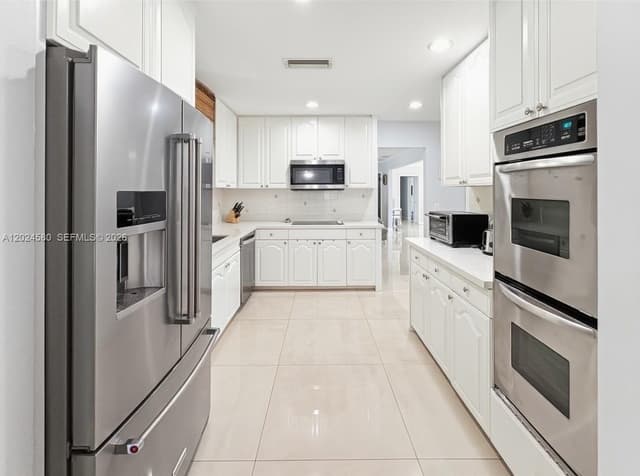 8695 SW 110th St, Miami FL 33156 - Miami, FL - Photo 4