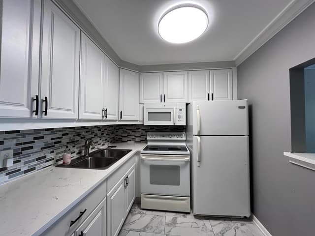 49 Cambridge B, West Palm Beach FL 33417 - West Palm Beach, FL - Photo 5