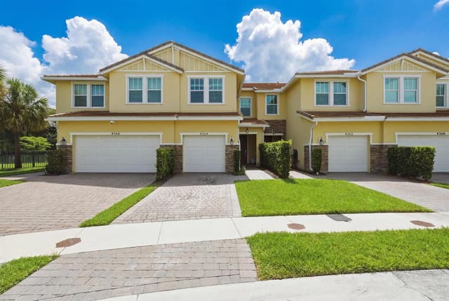 4364 Veleiros Avenue, Deerfield Beach FL 33064 - Deerfield Beach, FL - Photo 6