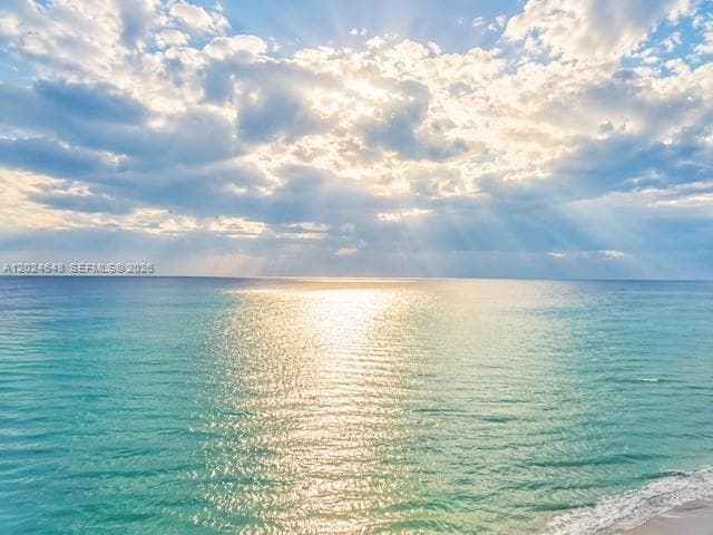 3140 S Ocean Dr # 1705, Hallandale Beach FL 33009 - Hallandale Beach, FL - Photo 2