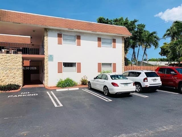 344 SW 1st St # 9, Pompano Beach FL 33060 - Pompano Beach, FL - Photo 5