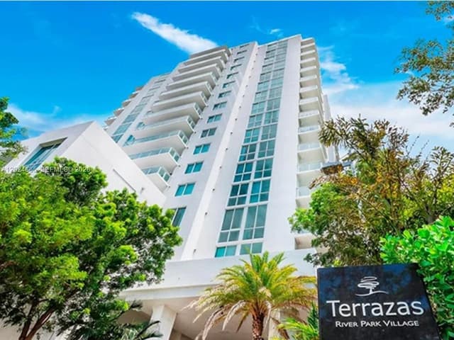 1861 NW S River Dr # 2008, Miami FL 33125 - Miami, FL - Photo 3