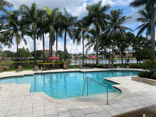 4151 San Marino Blvd # 207, West Palm Beach FL 33409 - West Palm Beach, FL - Photo 2