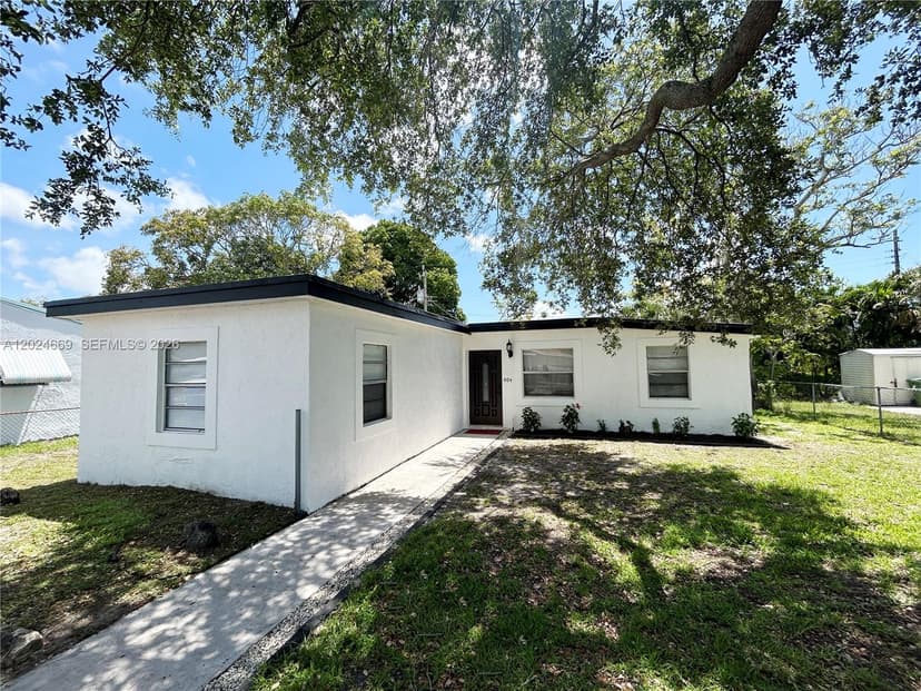 404 NW 18th Ave, Fort Lauderdale FL 33311