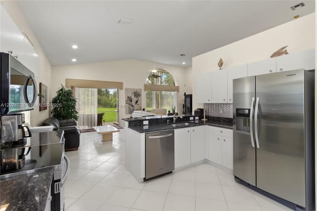 10776 Grande Palladium Way, Boynton Beach FL 33436 - Boynton Beach, FL - Photo 2