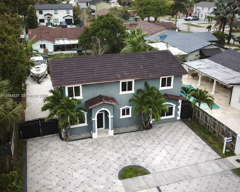 15302 SW 180th Ter, Miami FL 33187