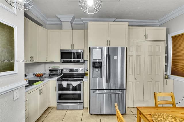 1313 SW 24th Ave, Miami FL 33145 - Miami, FL - Photo 6