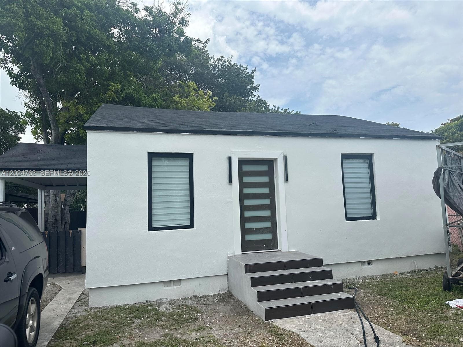 1773 NW 45th St, Miami FL 33142