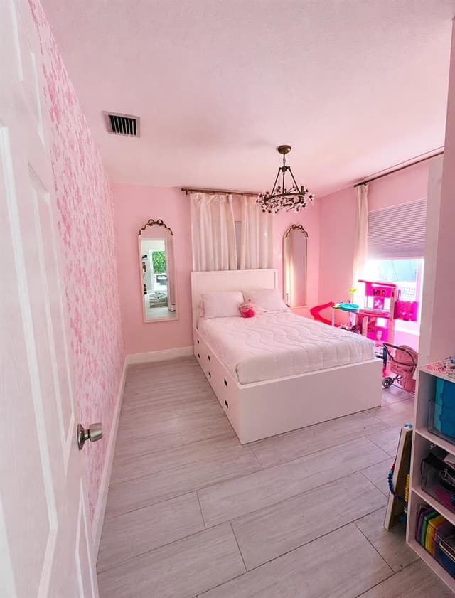 460 SW 55th Avenue, Plantation FL 33317 - Plantation, FL - Photo 7