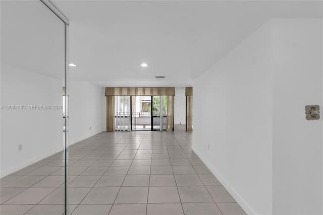 13951 Kendale Lakes Cir # 208A, Miami FL 33183 - Miami, FL - Photo 4