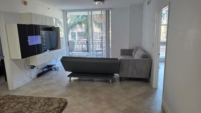 550 Okeechobee Boulevard # 308, West Palm Beach FL 33401 - West Palm Beach, FL - Photo 2