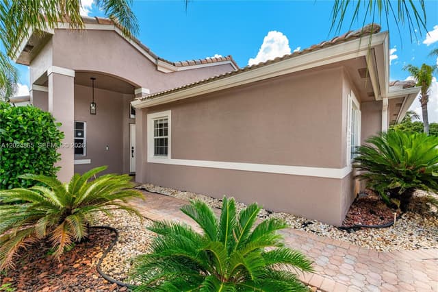 16269 SW 6th St, Pembroke Pines FL 33027 - Pembroke Pines, FL - Photo 2
