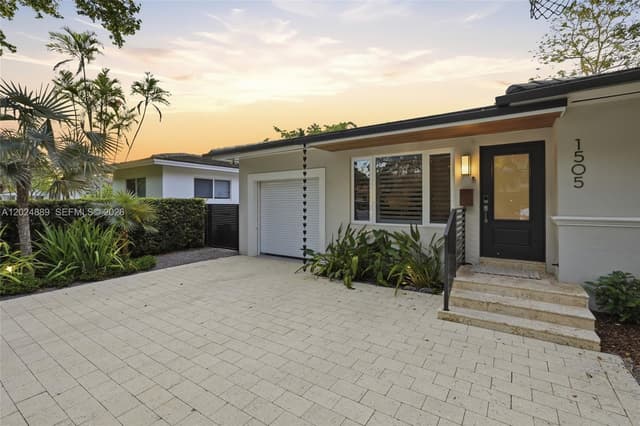 1505 Robbia Ave, Coral Gables FL 33146 - Coral Gables, FL - Photo 3