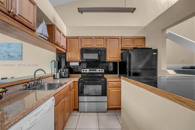 14018 SW 91st Ter # 14018, Miami FL 33186 - Miami, FL - Photo 3