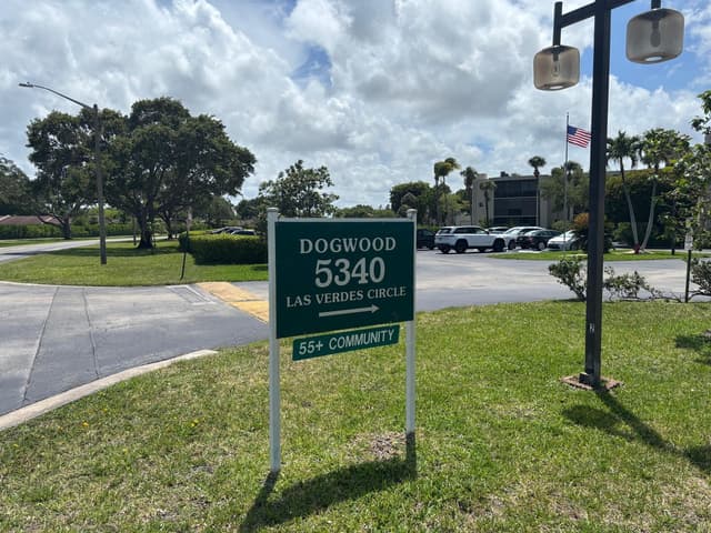 5340 Las Verdes Circle # 222, Delray Beach FL 33484 - Delray Beach, FL - Photo 2