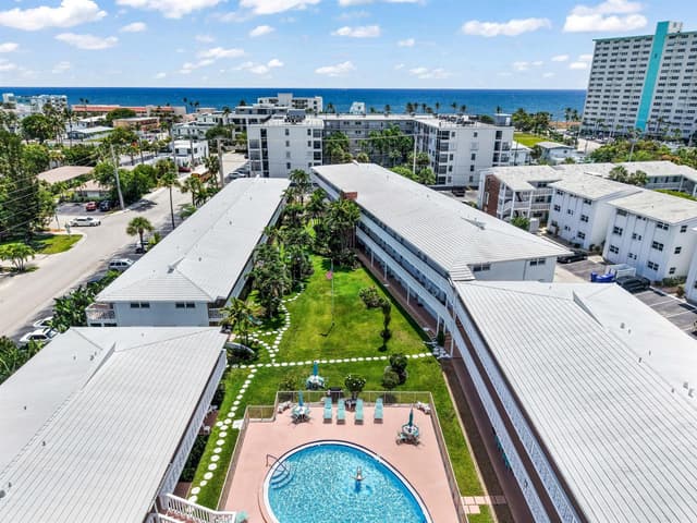 228 Hibiscus Avenue # 233, Lauderdale By The Sea FL 33308 - Lauderdale By The Sea, FL - Photo 3