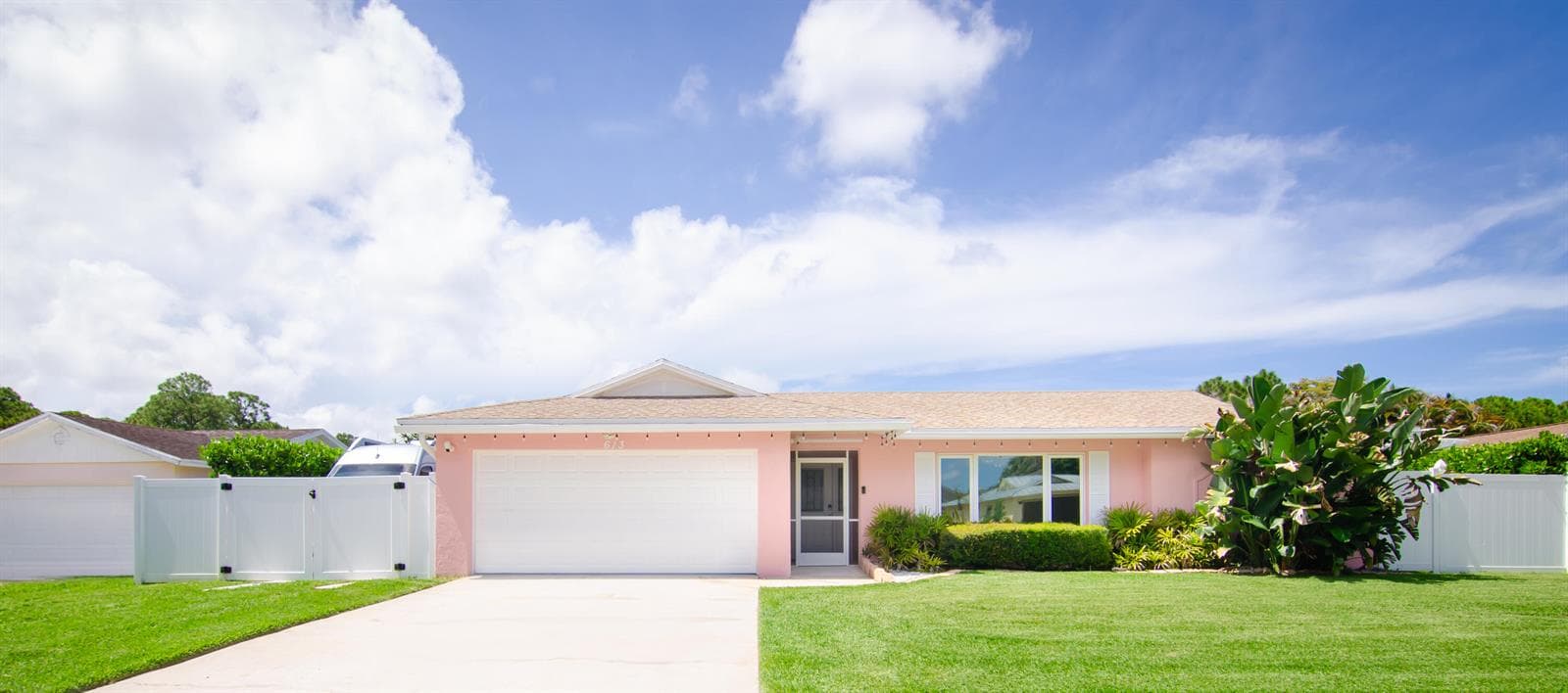 613 Oak Terrace, Jupiter FL 33458 - Jupiter, FL - Photo 1