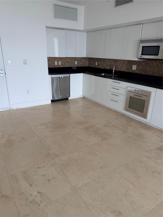 92 SW 3rd St # 3909, Miami FL 33130 - Miami, FL - Photo 3