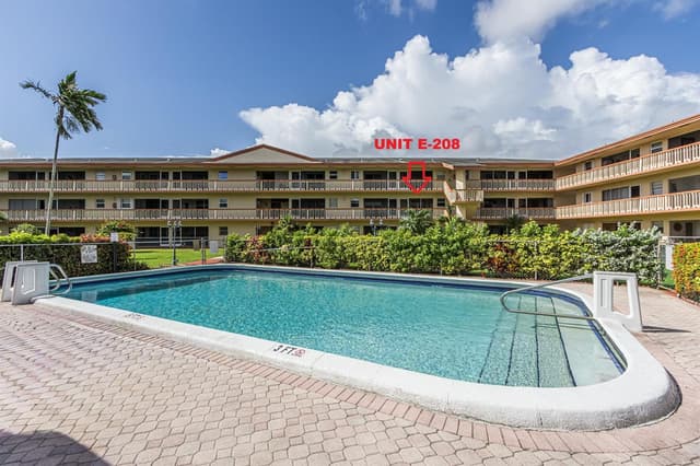 5300 Washington Street # E208, Hollywood FL 33021 - Hollywood, FL - Photo 4