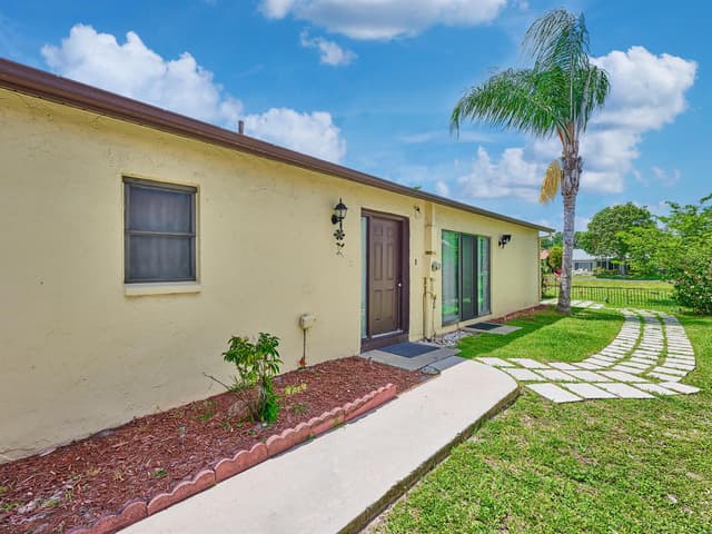 5197 Minto Road, Boynton Beach FL 33472 - Boynton Beach, FL - Photo 2