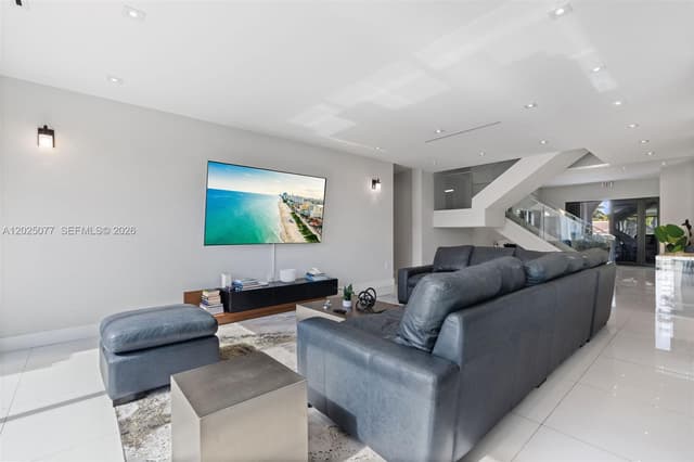 850 Washington St, Hollywood FL 33019 - Hollywood, FL - Photo 6