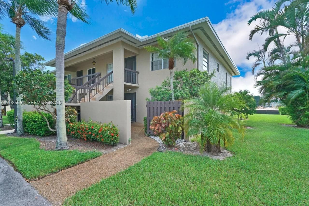 5590 Via Delray # B, Delray Beach FL 33484 - Delray Beach, FL - Photo 1