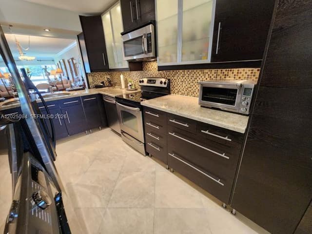 5590 Via Delray # B, Delray Beach FL 33484 - Delray Beach, FL - Photo 4