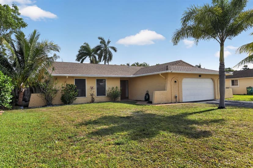 159 SE 26th Avenue, Boynton Beach FL 33435