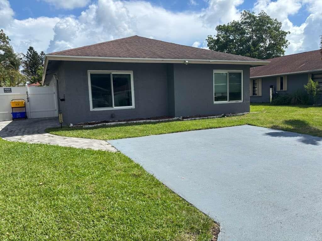 5369 Gene Circle, West Palm Beach FL 33415