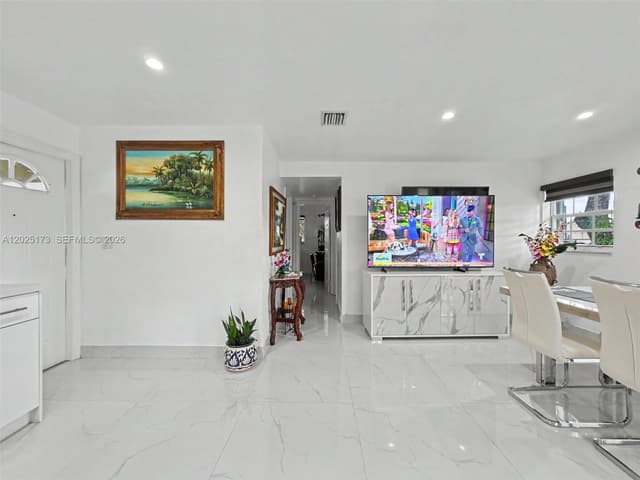 1901 NW 153rd St, Miami Gardens FL 33054 - Miami Gardens, FL - Photo 4