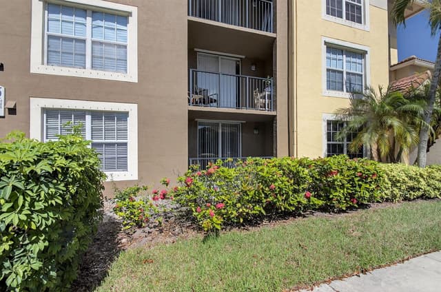 15035 Michelangelo Boulevard # 105, Delray Beach FL 33446 - Delray Beach, FL - Photo 4