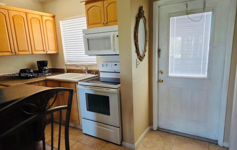 251 S Golf Blvd # 289, Pompano Beach FL 33064
