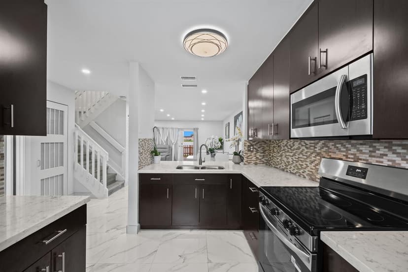 17306 SW 139th Court, Miami FL 33177