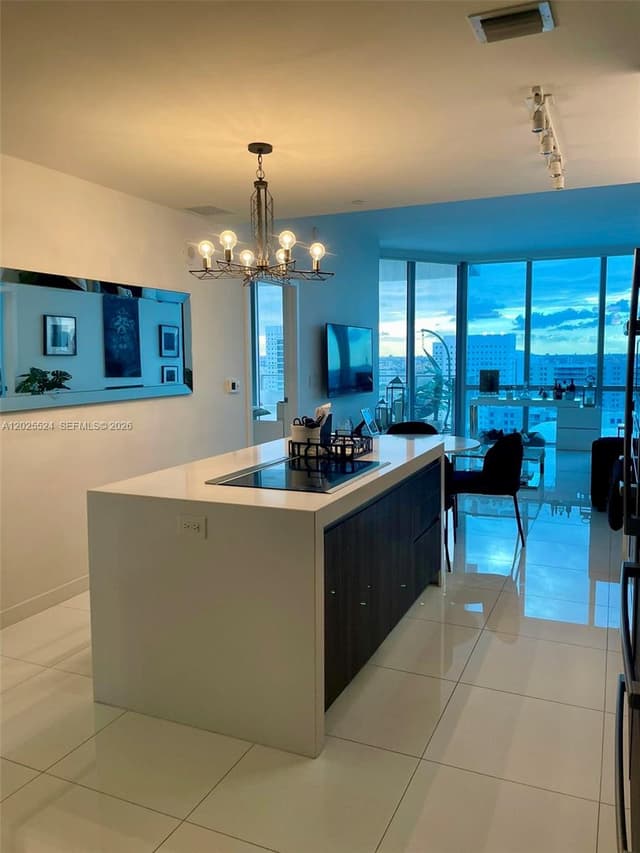 851 NE 1st Ave # 1808, Miami FL 33132 - Miami, FL - Photo 3