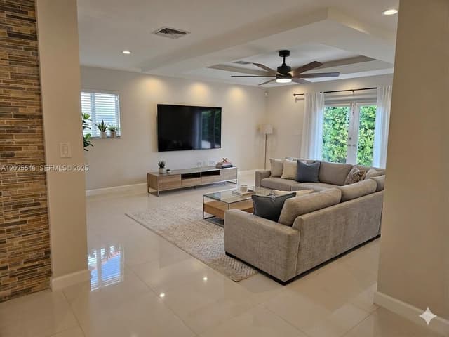 11312 SW 25th, Miami FL 33165 - Miami, FL - Photo 3