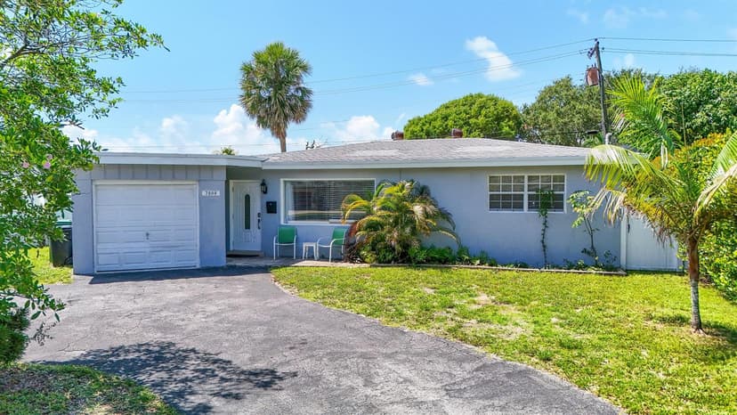 2000 NE 62nd Street, Fort Lauderdale FL 33308