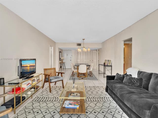 5401 Collins Ave # 107, Miami Beach FL 33140 - Miami Beach, FL - Photo 6