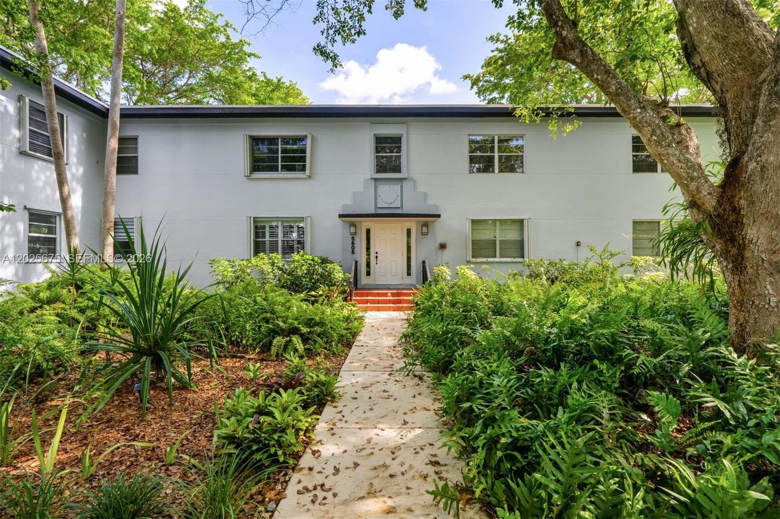 5605 SW 80th St # 10D, Miami FL 33143