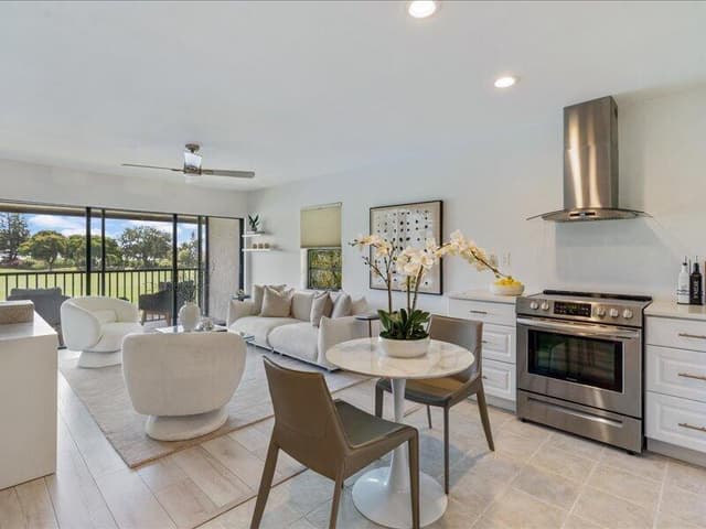 551 Greensward Lane # d, Delray Beach FL 33445 - Delray Beach, FL - Photo 7