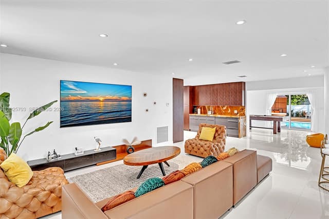 5005 Johnson St, Hollywood FL 33021 - Hollywood, FL - Photo 3