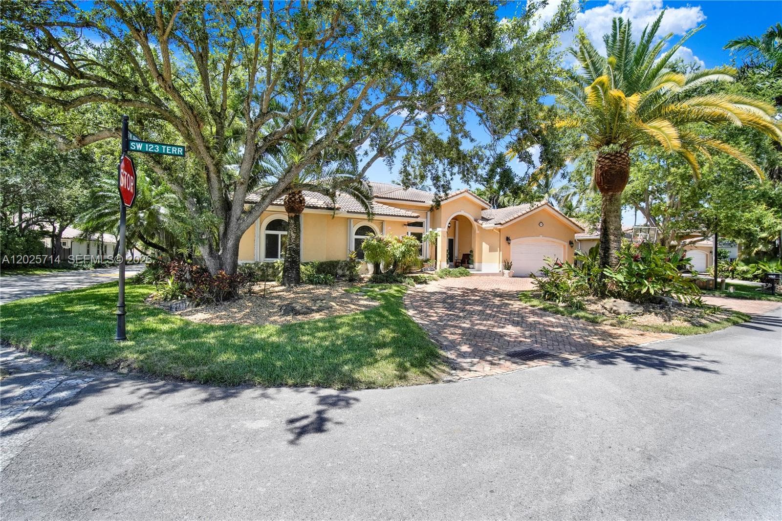 9563 SW 123rd Ter, Miami FL 33176 - Miami, FL - Photo 1