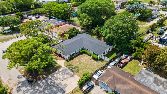 4453 Stevens Road, FL 33461 - Photo 4