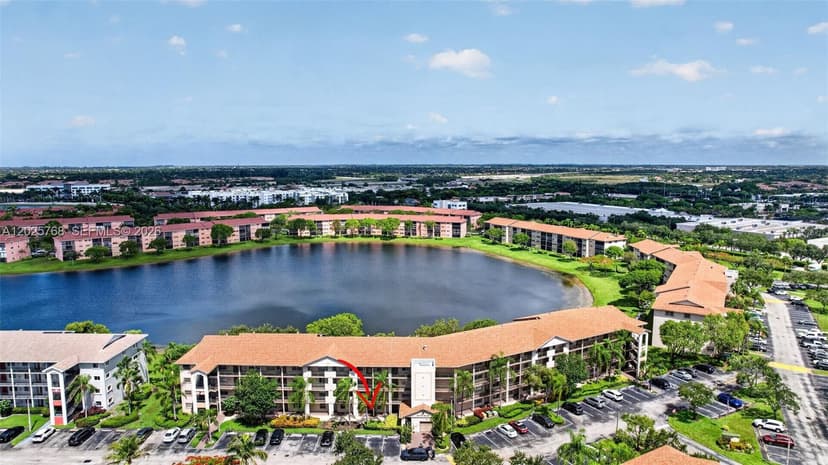 650 SW 138th Ave # 105J, Pembroke Pines FL 33027