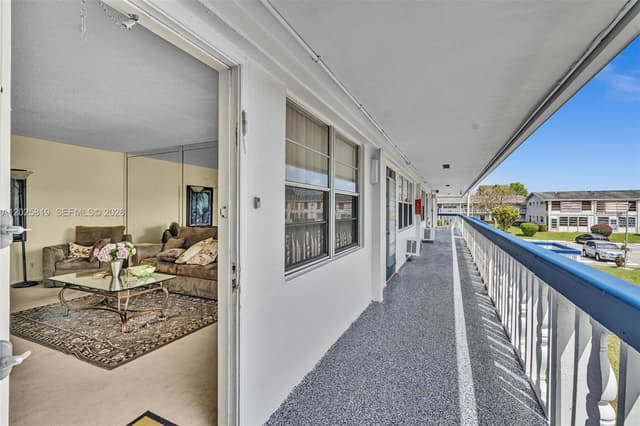117 Westbury E # 117, Deerfield Beach FL 33442 - Deerfield Beach, FL - Photo 3