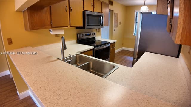 9577 W Mcnab Rd # 110, Tamarac FL 33321 - Tamarac, FL - Photo 4
